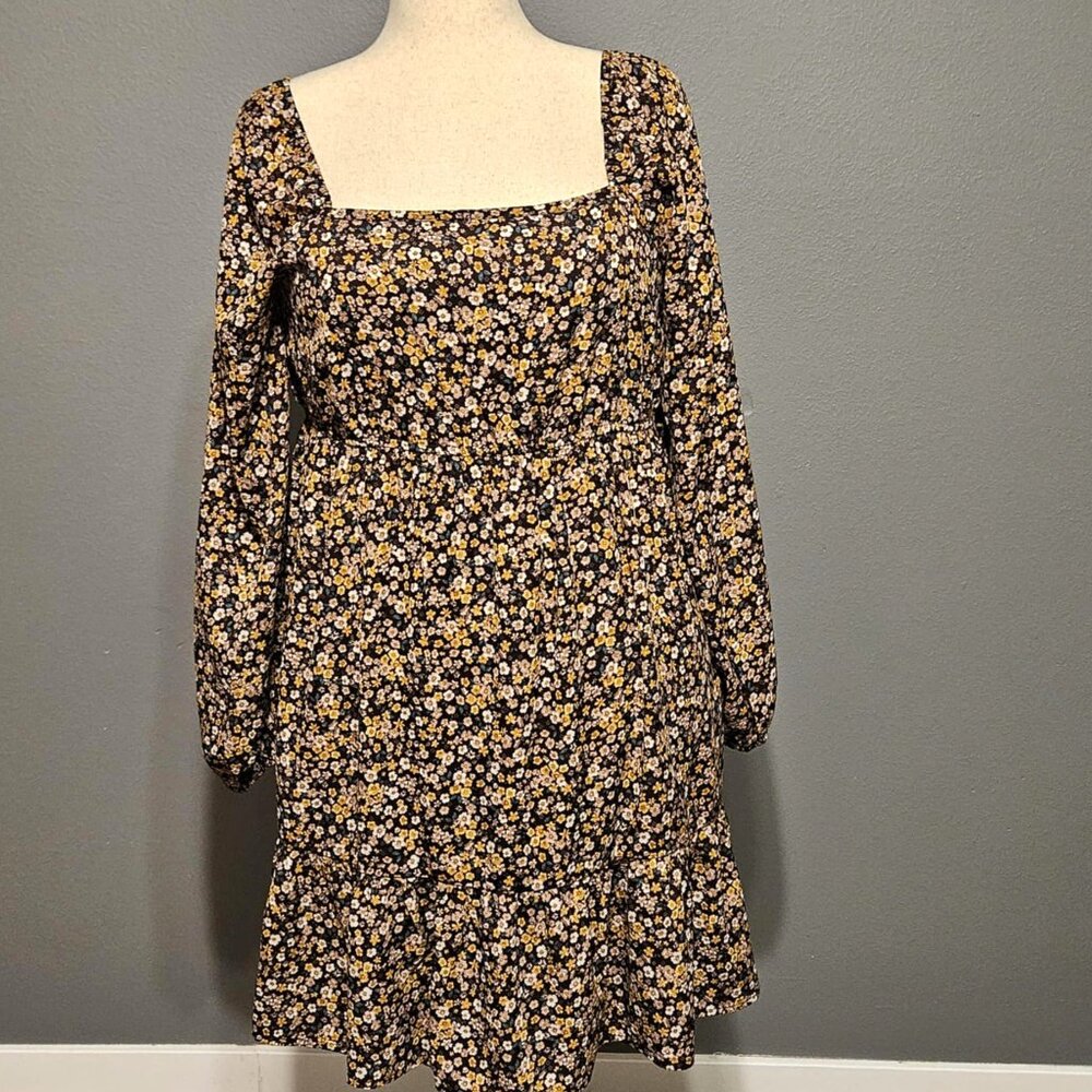 Signify Floral Short Dress Size XL